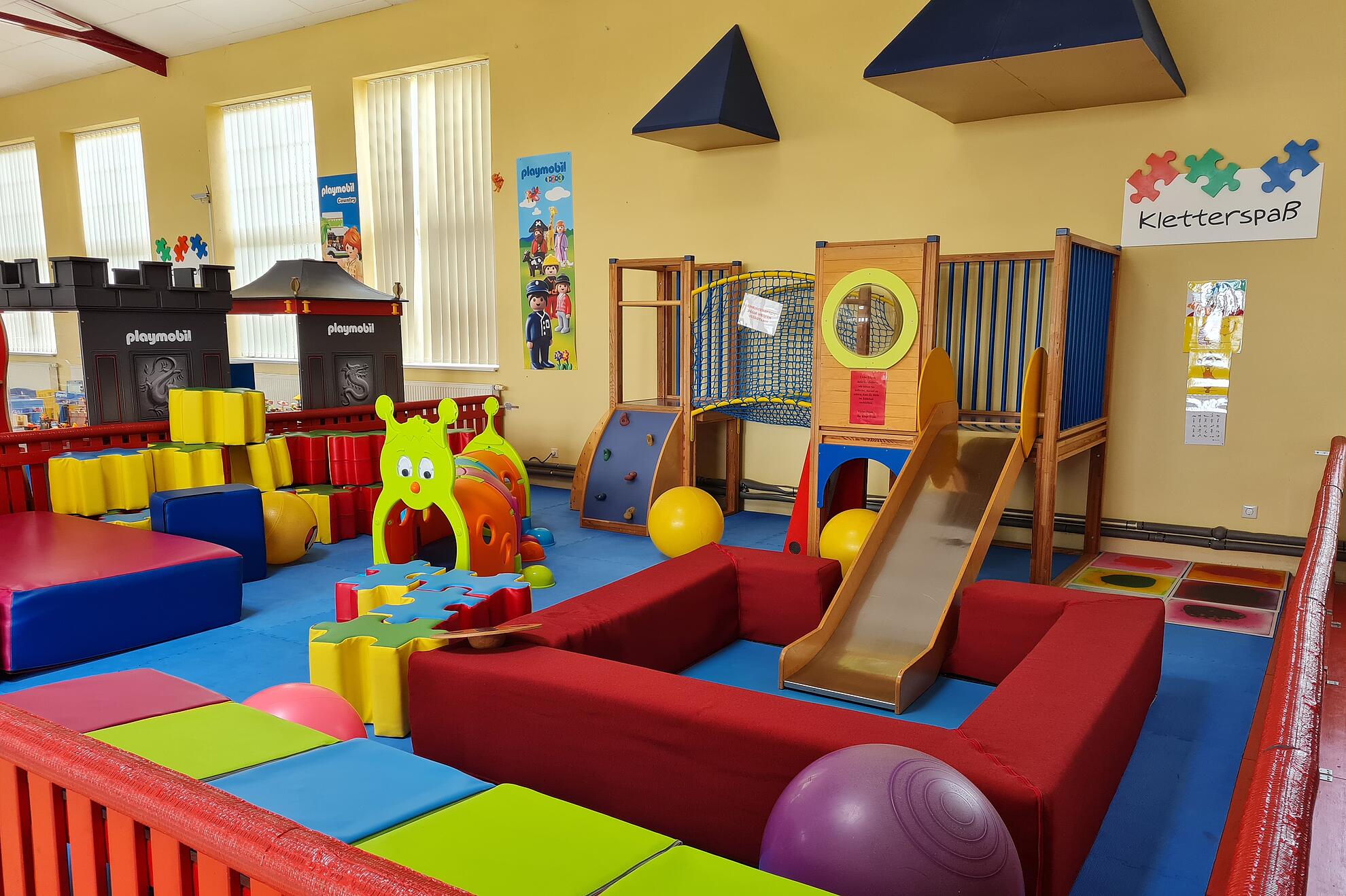 Innenraum KISPI Kinderspielhaus Grünbach