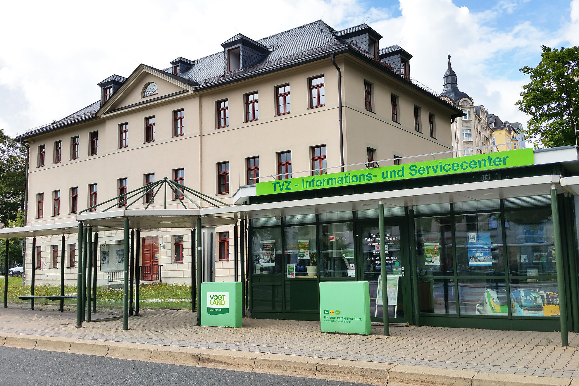 Außenansicht vom Informations- und Servicecenter Auerbach