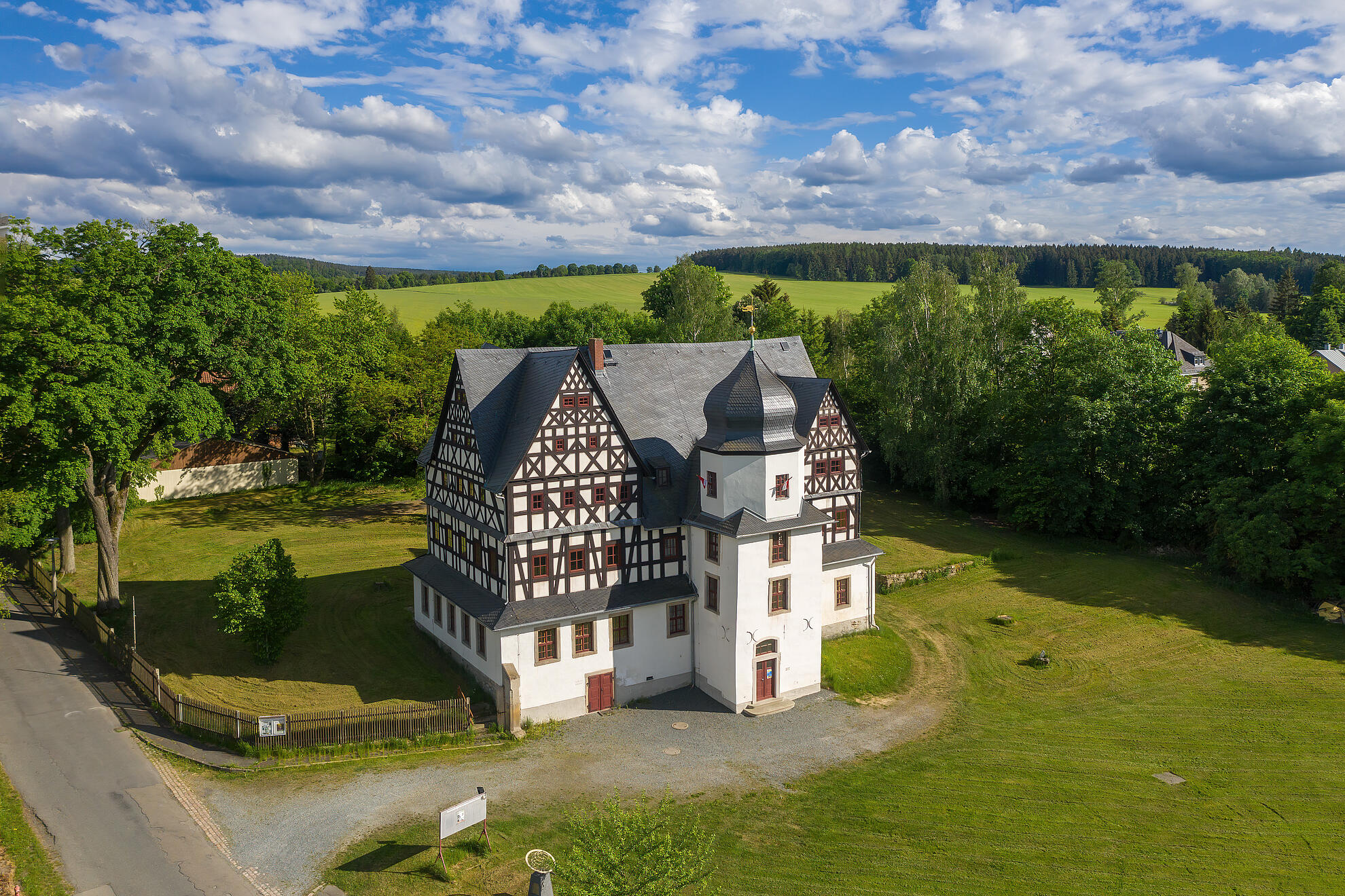 Luftaufnahme Schloss Treuen