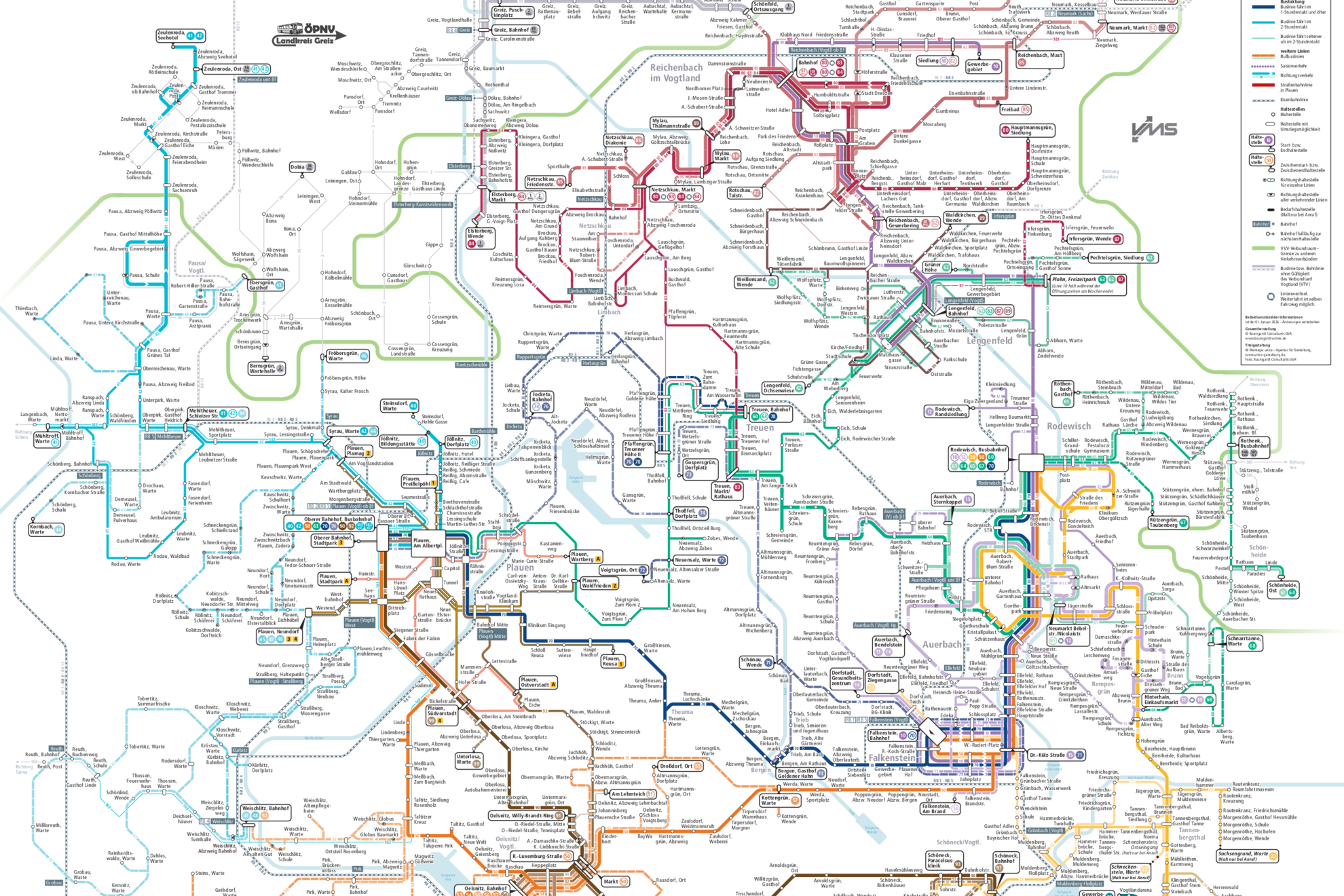 ÖPNV‑Karte des Landkreises Vogtland und Umland mit farbigen Bus‑ und Bahnlinien sowie Haltestellen.